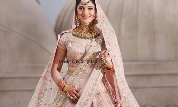 Mansi Exclusive Mansi Exclusive