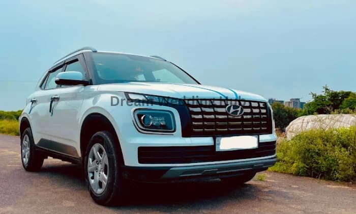 Drivepoint self drive cars