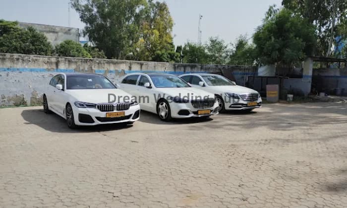 TRVLEZ INDIA CAR RENTAL