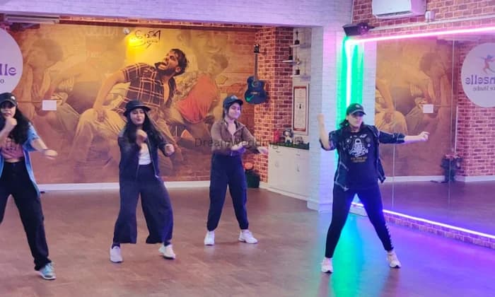 Danzelle Dance Studio