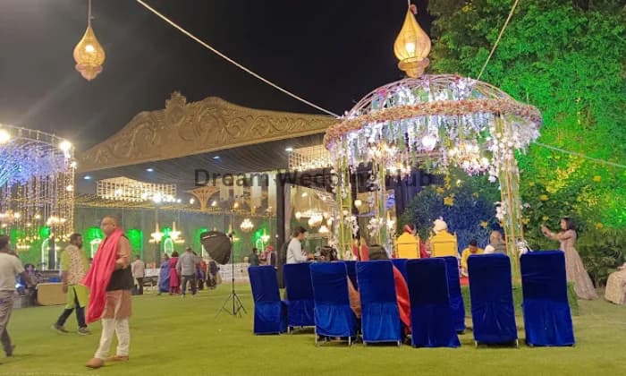 The Divine Party Lawn