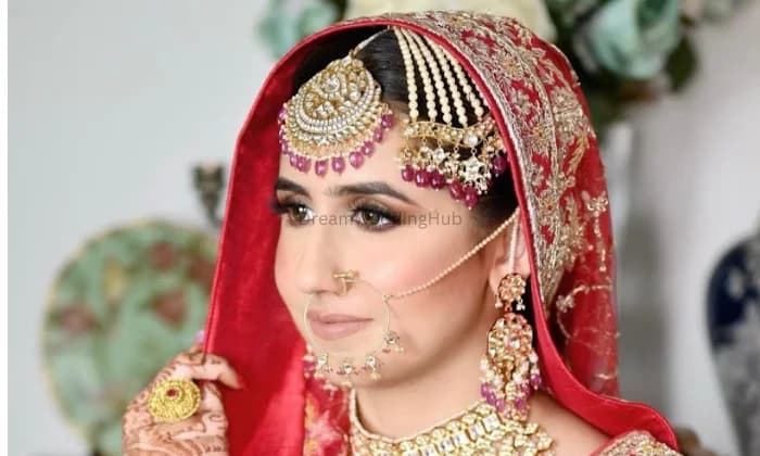 Himanis Makeup Studio Himanis Makeup Studio