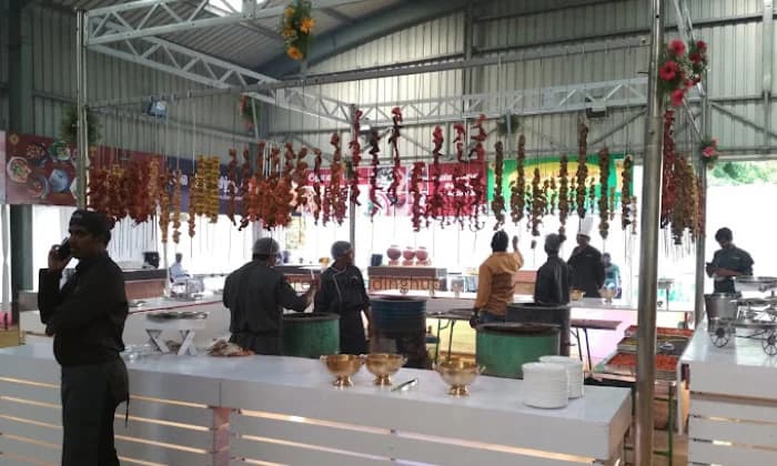 Famous Cook Catering