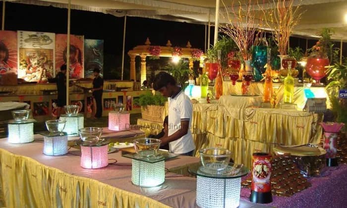 TOP IN TOWN CATERING