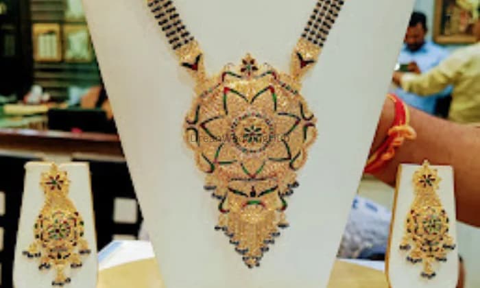 Kamaneeyaa Jewellers