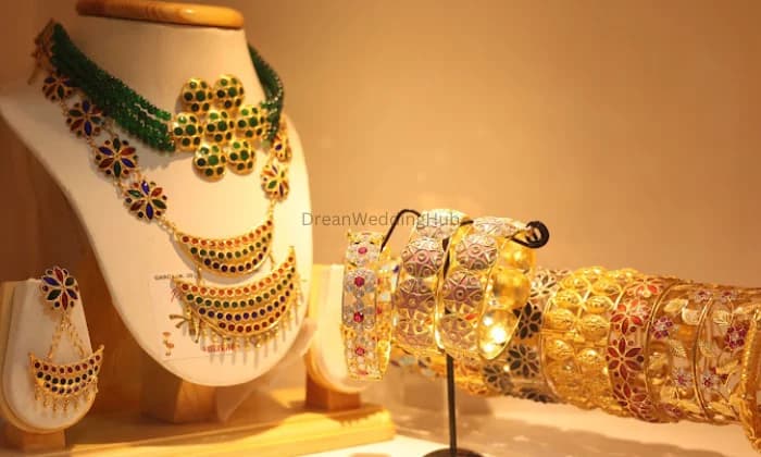 Poris Gamkharu Poris Gamkharu