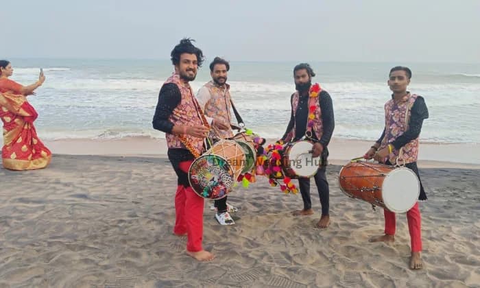 Famous Punjabi Dhol  Delhi Wale