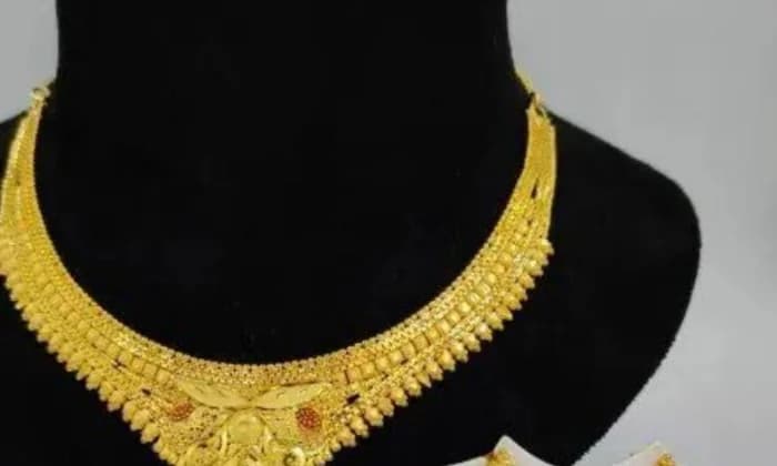 TR Chauhan Gold Smiths