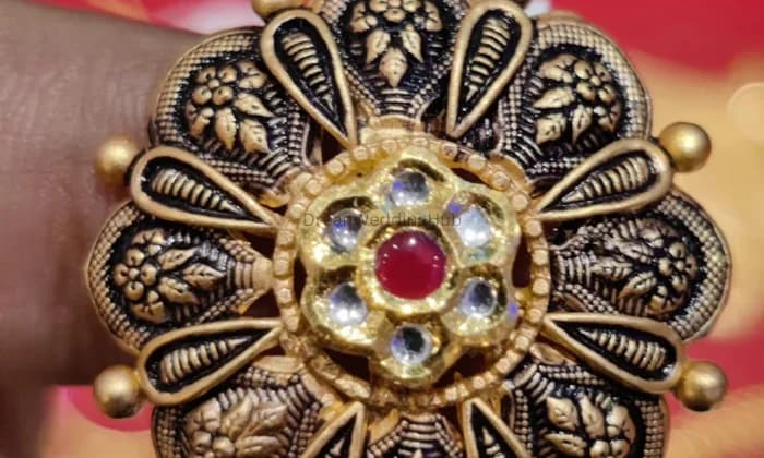 RÄJ SONZz J e w e l r r s