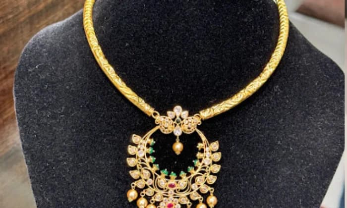 Sulthan Diamonds  Gold