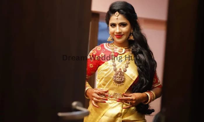 GlamGlitterGloss Makeup