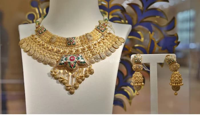 TVAbhonkar Saraf sonya