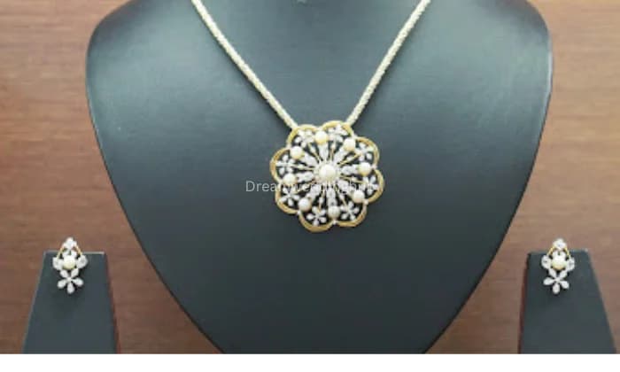 P C Chandra Jewellers