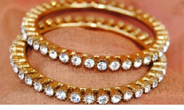 GIVA Silver  Gold Jeweller