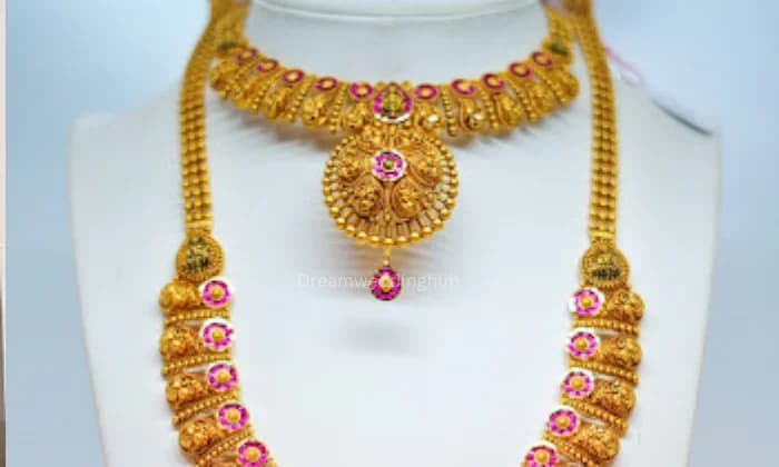 Shanthi Covering and Fashion Jeweller