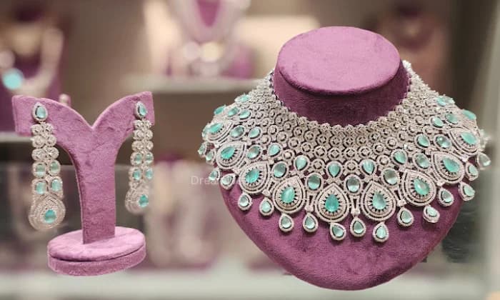 VS Selvamaligai Jewelry