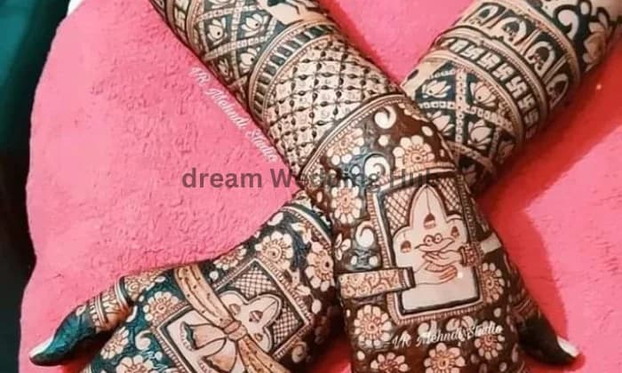 Shivam Mehandi Artist