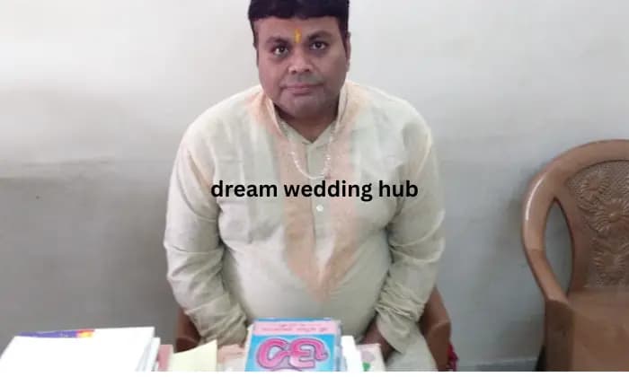 Dr Raja Shastri Dr Raja Shastri