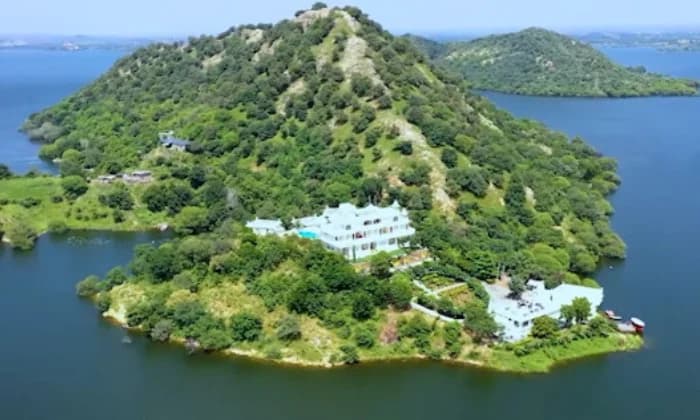 Tapan Parikhs Shooting