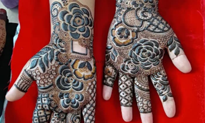 Samiya mehendis Samiya mehendis