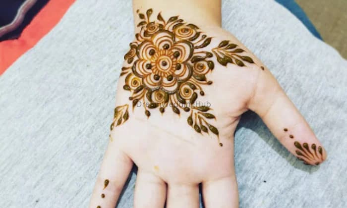 PRIYA S MEHENDI