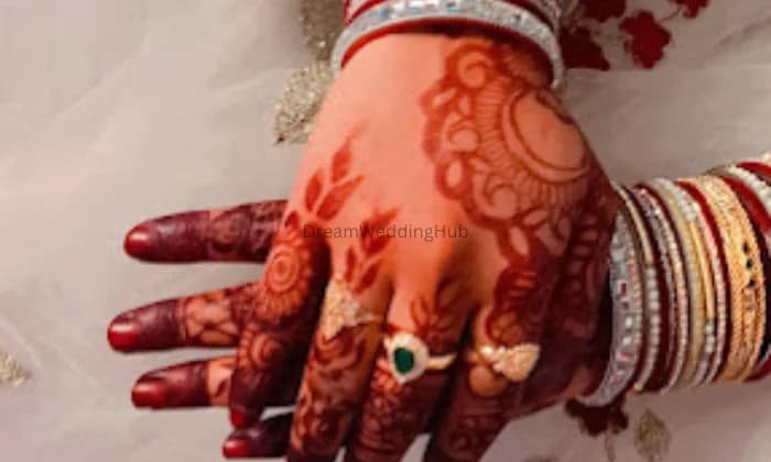 HANIYA Mehndi Designs