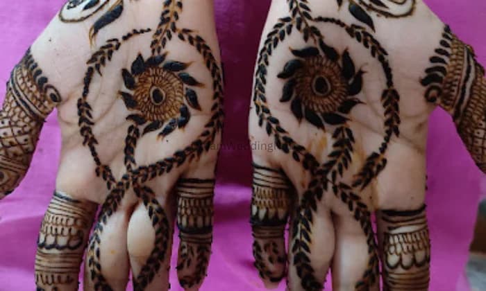 Kavita Mehandi designer