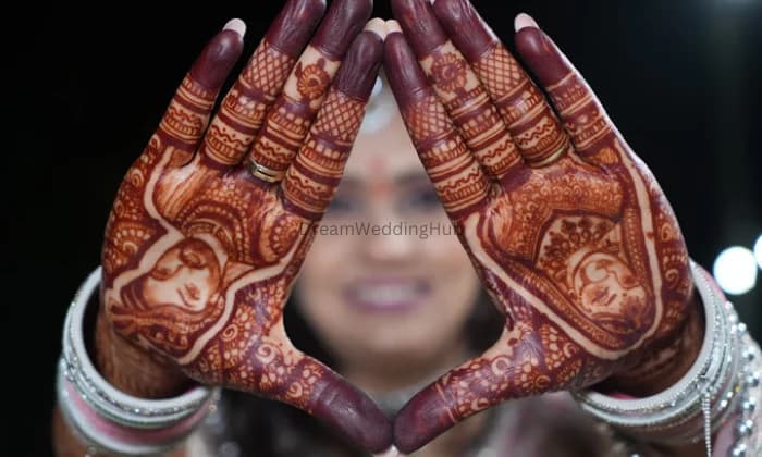 Bridalmehndiartist khatima