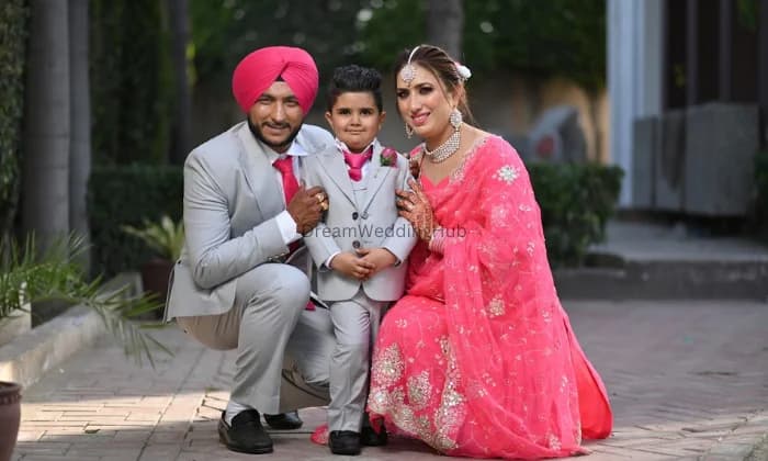 Brothers Studio Photography