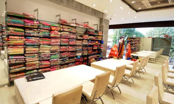 B4 Fashion Studio B4 Fashion Studio