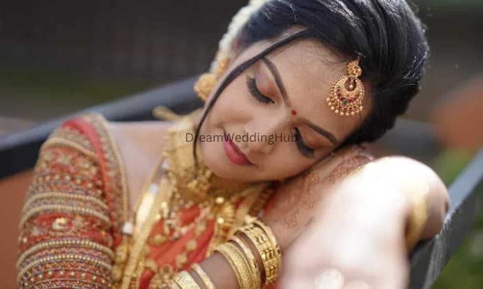 Ashtamudi Bridal Salon