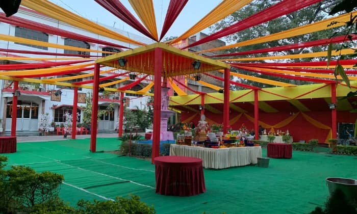 Hotel Guru Nanak Palace