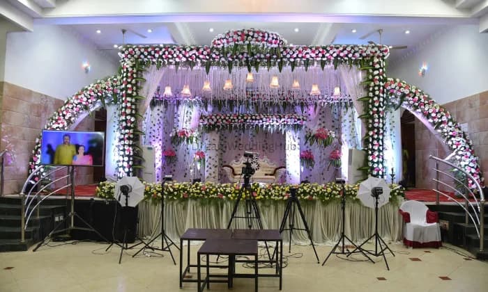 Divyaroopa Kalyana mantapa