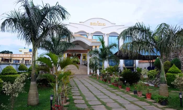 Thirumala Kalyana Mantapa