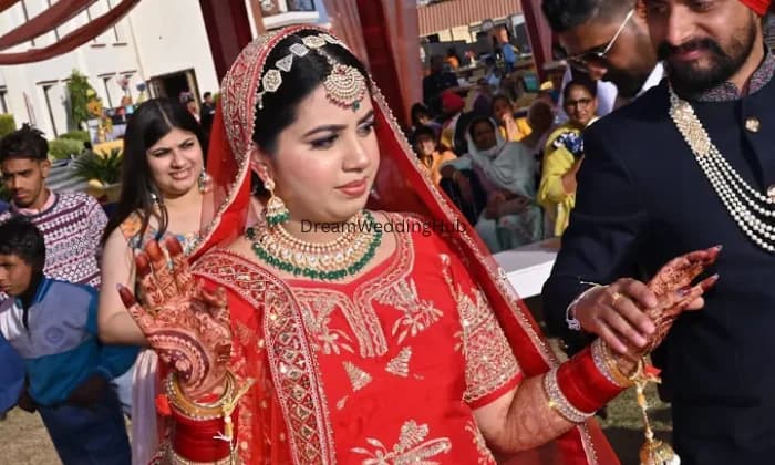 Glamour Stories by Puneet Kaur