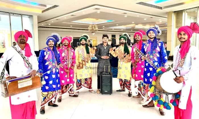 Deccent dholl group Deccent dholl group