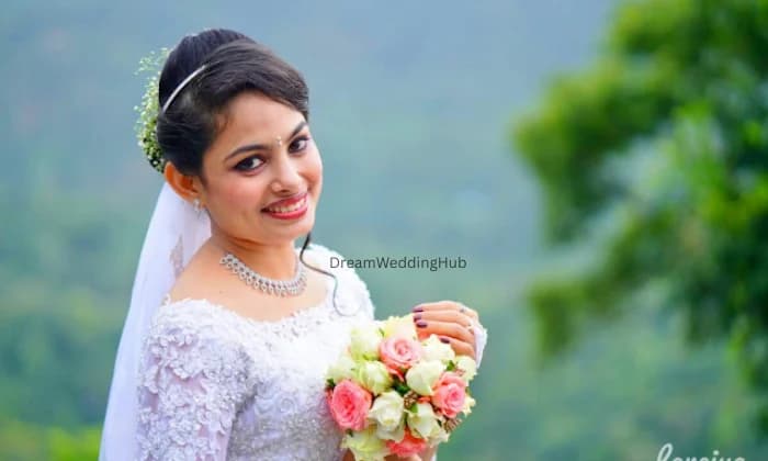 LANCIYA Designs  Makeup Studio