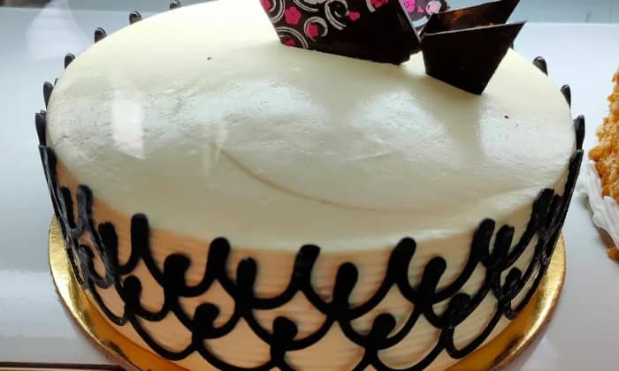 LOYANS Bakery  Confectionery