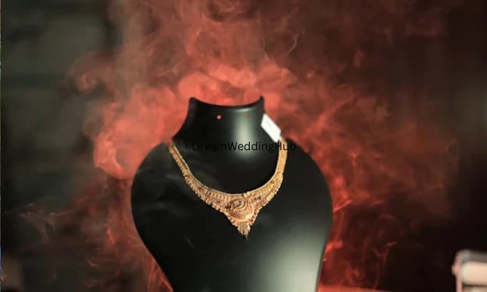 Thewa art Runwal jewellers