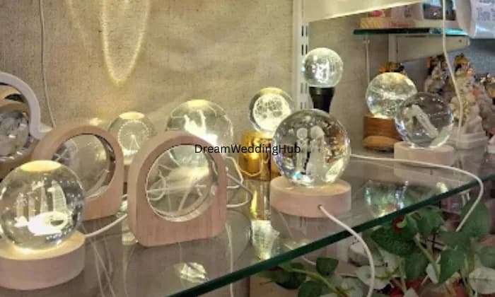 Divine Decor  Gift Gallery