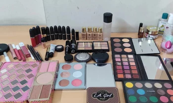 Sana makeup studio and academy