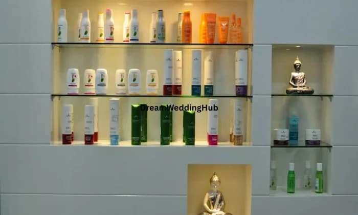 SpotLight Bridal Studio