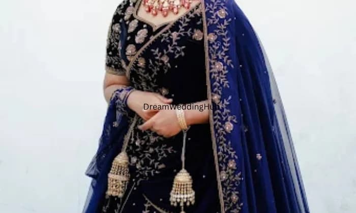 Bittu Wedding Bazaarlehenga