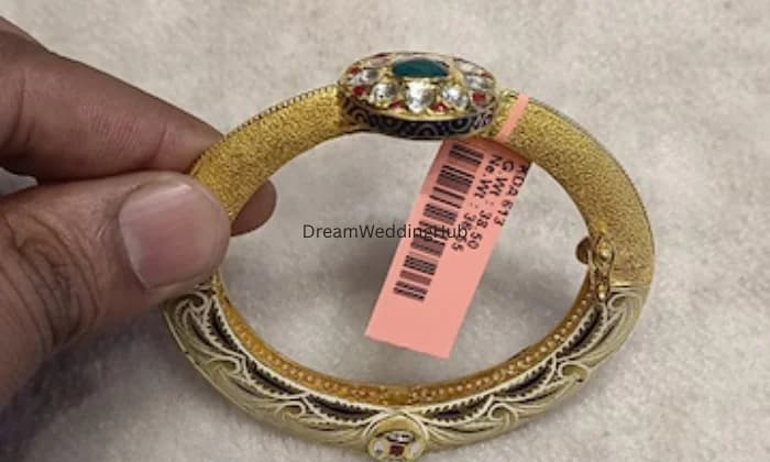 The Diamond Jewellery