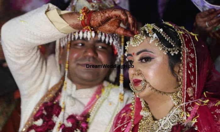 New krishna photo palace