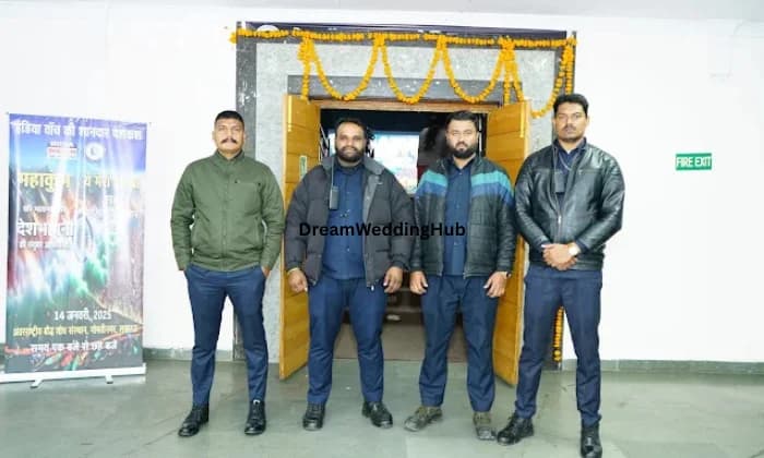 Ravi Gupta bouncer Service