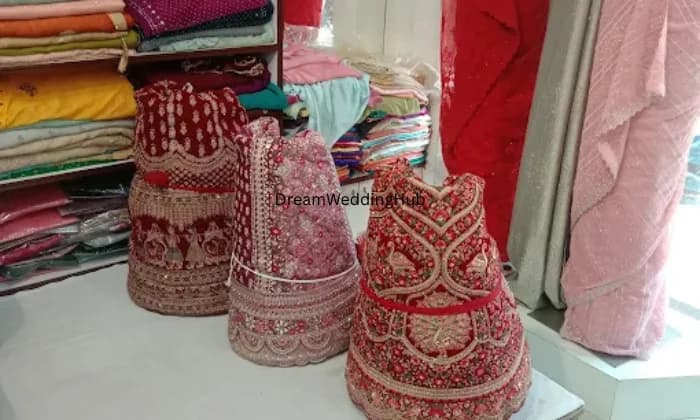 Ganeshgarhia Saree Niketan