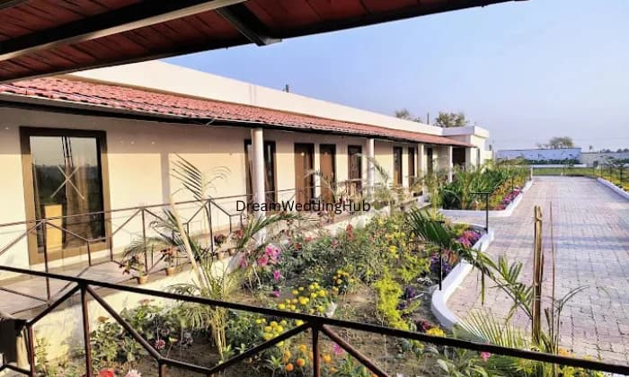 Sangam Resort  Resturant