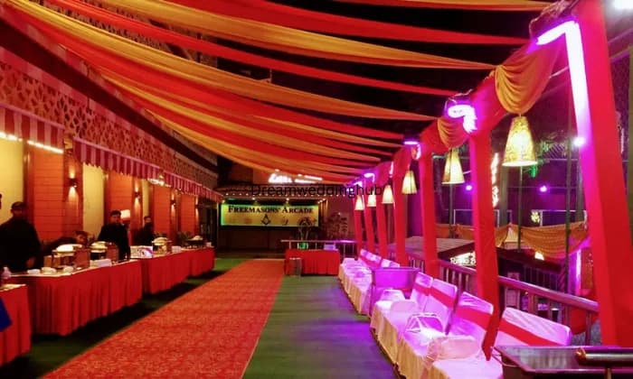 Luxury Budget Hotel in Kanpur