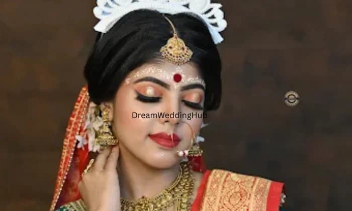 BCI Makeup Academy  and S alon